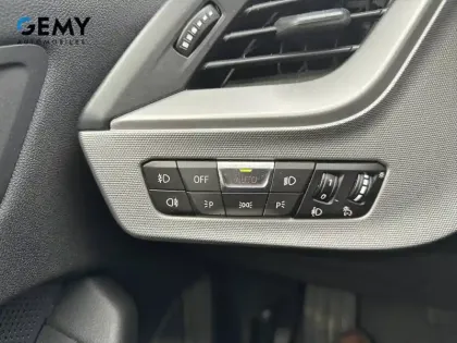 Photo 17 BMW Serie 1 118i 140 ch DKG7