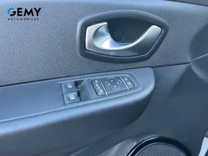 Photo 12 Renault Clio  TCe 90