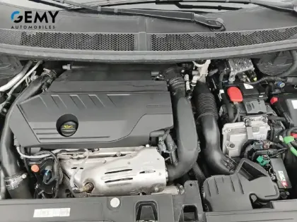 Photo 15 Peugeot 3008  Hybrid 225 e-EAT8