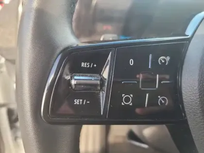 Photo 11 Renault Megane  E-Tech EV40 130ch standard charge