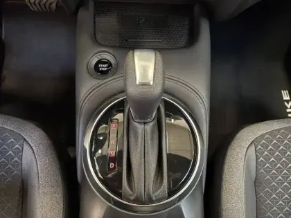 Photo 71 Nissan Juke  HYBRID 143