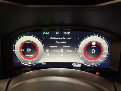 Photo 65 Nissan Juke  HYBRID 143