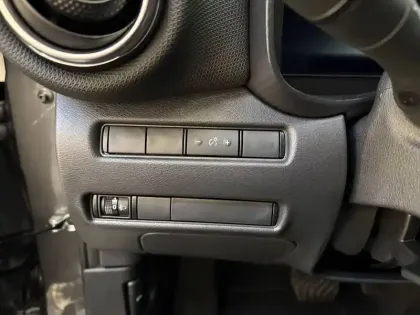 Photo 17 Nissan Juke  HYBRID 143