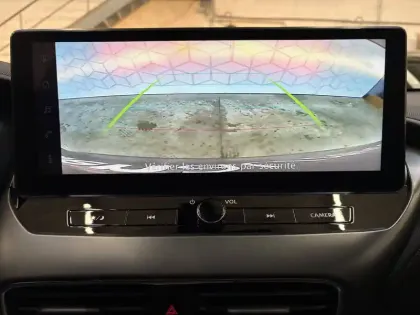 Photo 38 Nissan Juke  HYBRID 143