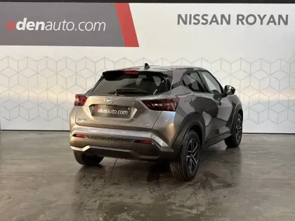 Photo 46 Nissan Juke  HYBRID 143