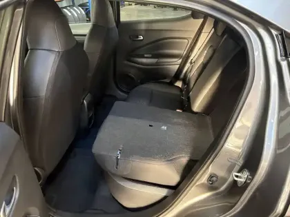 Photo 11 Nissan Juke  HYBRID 143