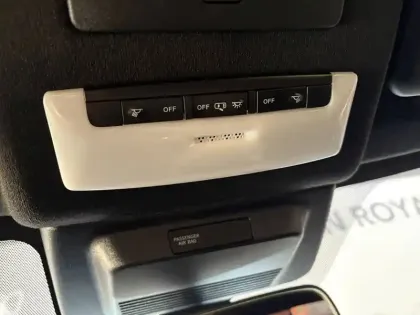 Photo 74 Nissan Juke  HYBRID 143