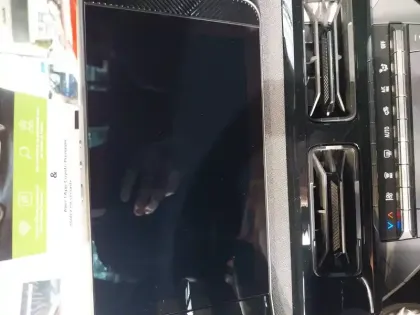 Photo 5 Nissan Micra Electrique 40kWh 120ch