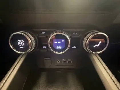 Photo 37 Mitsubishi Colt  1.0 MPI-T 91