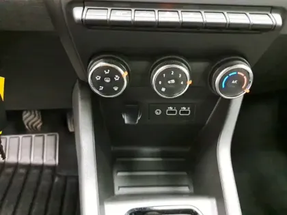 Photo 34 Renault Clio  TCe 90