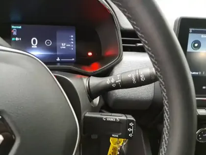 Photo 28 Renault Clio  TCe 90