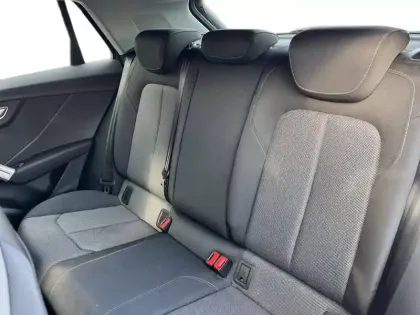 Photo 13 Audi Q2  35 TFSI 150 S tronic 7