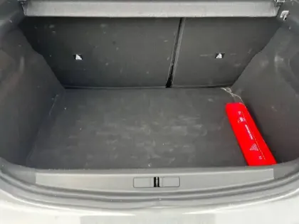 Photo 7 Peugeot 208  PureTech 100 S&S BVM6