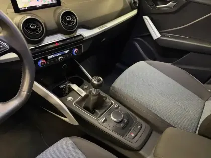 Photo 18 Audi Q2  35 TFSI COD 150 BVM6