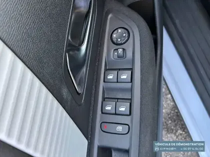 Photo 21 Citroën C4  Hybride 136 e-DCS6