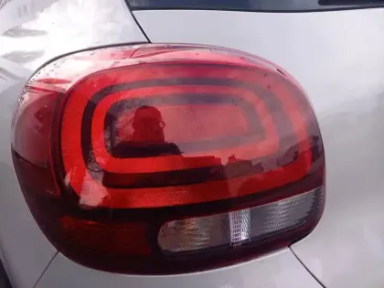 Photo 16 Citroën C3  PureTech 83 S&S BVM5