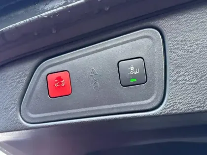 Photo 23 Peugeot 3008  BlueHDi 130ch S&S EAT8