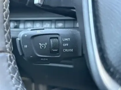 Photo 18 Peugeot 3008  BlueHDi 130ch S&S EAT8