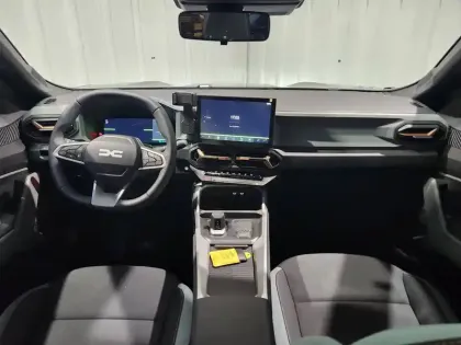 Photo 20 Dacia Bigster  Hybrid 155