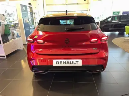 Photo 33 Renault Clio  E-Tech full hybrid 160 ch