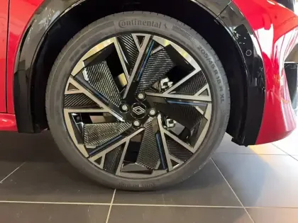 Photo 18 Renault Clio  E-Tech full hybrid 160 ch