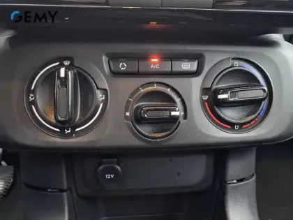 Photo 21 Citroën C3  PureTech 83 S&S BVM5