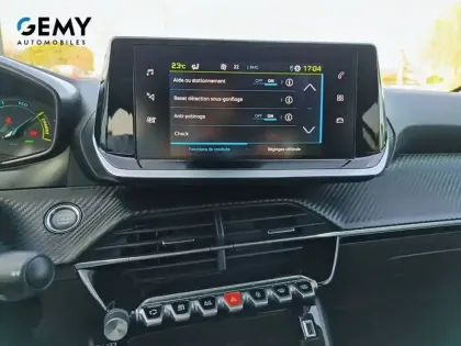 Photo 18 Peugeot 208  Electrique 50 kWh 136ch