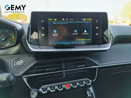 Photo 17 Peugeot 208  Electrique 50 kWh 136ch