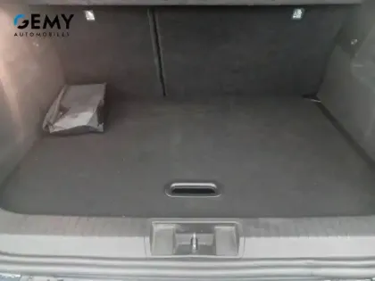 Photo 45 Renault Captur  E-Tech full hybrid 145