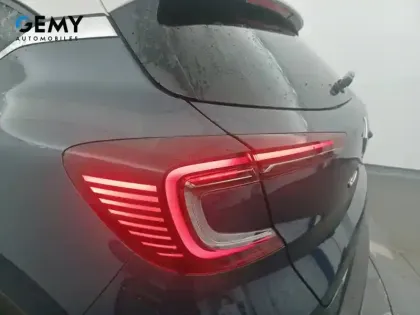 Photo 56 Renault Captur  E-Tech full hybrid 145