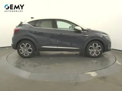 Photo 43 Renault Captur  E-Tech full hybrid 145