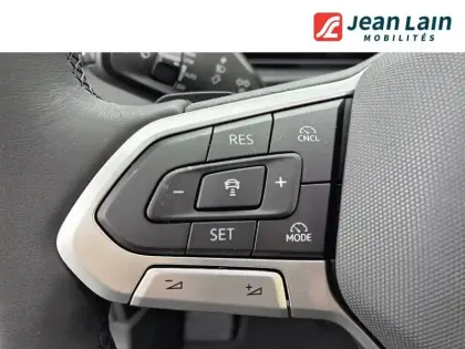 Photo 11 Volkswagen T-roc  1.5 eTSI EVO2 Hybrid 116 ch DSG7