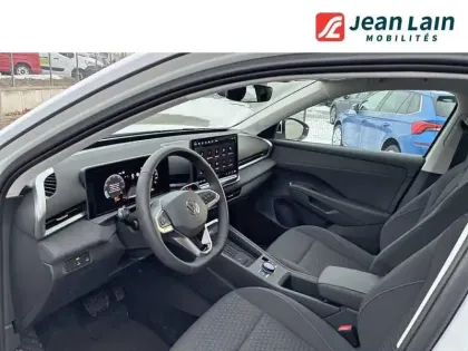 Photo 10 Volkswagen T-roc  1.5 eTSI EVO2 Hybrid 116 ch DSG7