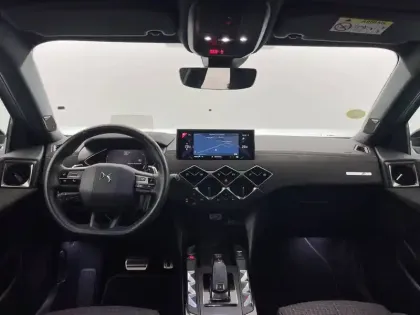 Photo 49 DS DS 3  BlueHDi 130 EAT8