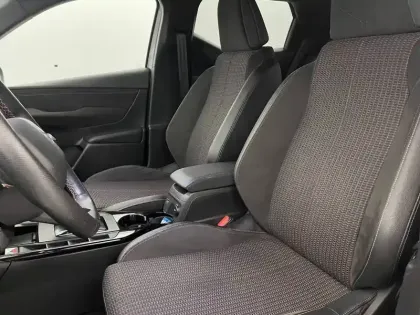 Photo 37 DS DS 3  BlueHDi 130 EAT8