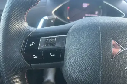 Photo 12 DS DS 3  BlueHDi 130 EAT8