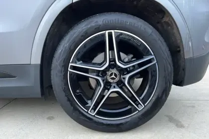 Photo 12 Mercedes GLA  200 d 8G-DCT