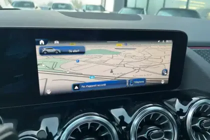 Photo 16 Mercedes GLA  200 d 8G-DCT