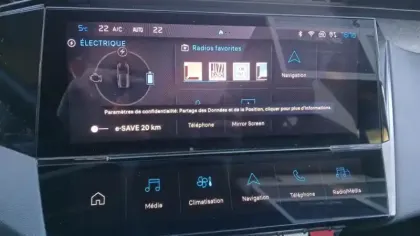 Photo 16 Peugeot 308  PHEV 180 e-EAT8