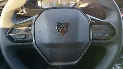 Photo 18 Peugeot 308  PHEV 180 e-EAT8