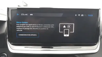 Photo 31 Peugeot 2008  Hybrid 136 e-DCS6