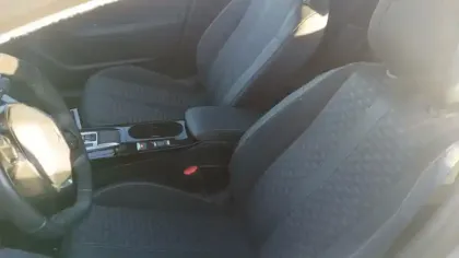 Photo 9 Peugeot 208  Electrique 50 kWh 136ch