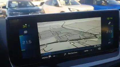 Photo 29 Peugeot 208  Electrique 50 kWh 136ch