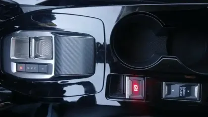 Photo 26 Peugeot 208  Electrique 50 kWh 136ch