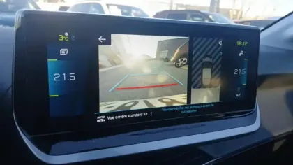 Photo 19 Peugeot 208  Electrique 50 kWh 136ch