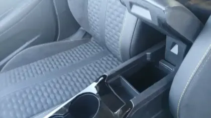 Photo 28 Peugeot 208  Electrique 50 kWh 136ch