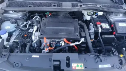 Photo 15 Peugeot 208  Electrique 50 kWh 136ch