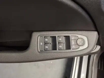 Photo 103 Mitsubishi Colt  1.0 MPI-T 91