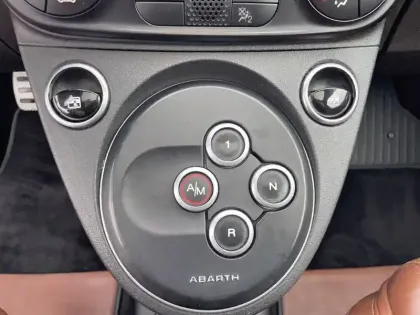 Photo 50 Abarth 500 595 1.4 Turbo 16V T-Jet 165 ch BVA5