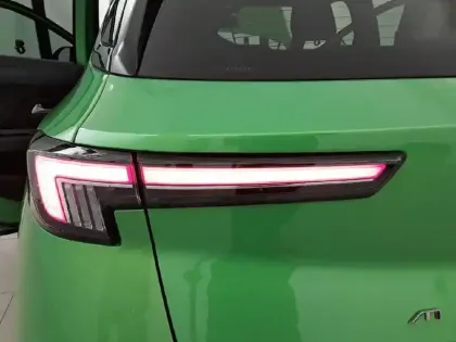 Photo 16 Opel Mokka  Electrique 136 ch & Batterie 50 kWh